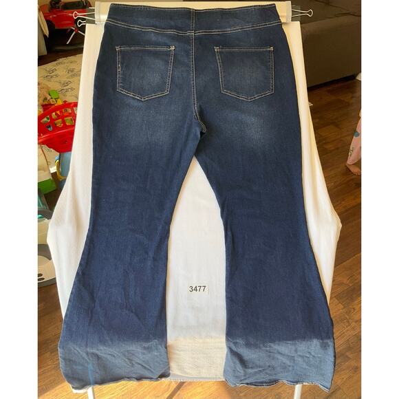 No Boundaries Women Jean Jeggings size 19 (XXL) Blue Mid Rise Stretch Pull On - Picture 9 of 10